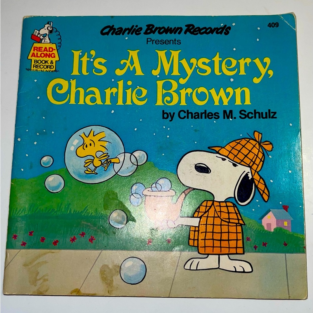 It’s A Mystery Charlie Brown read a long vinyl record and book